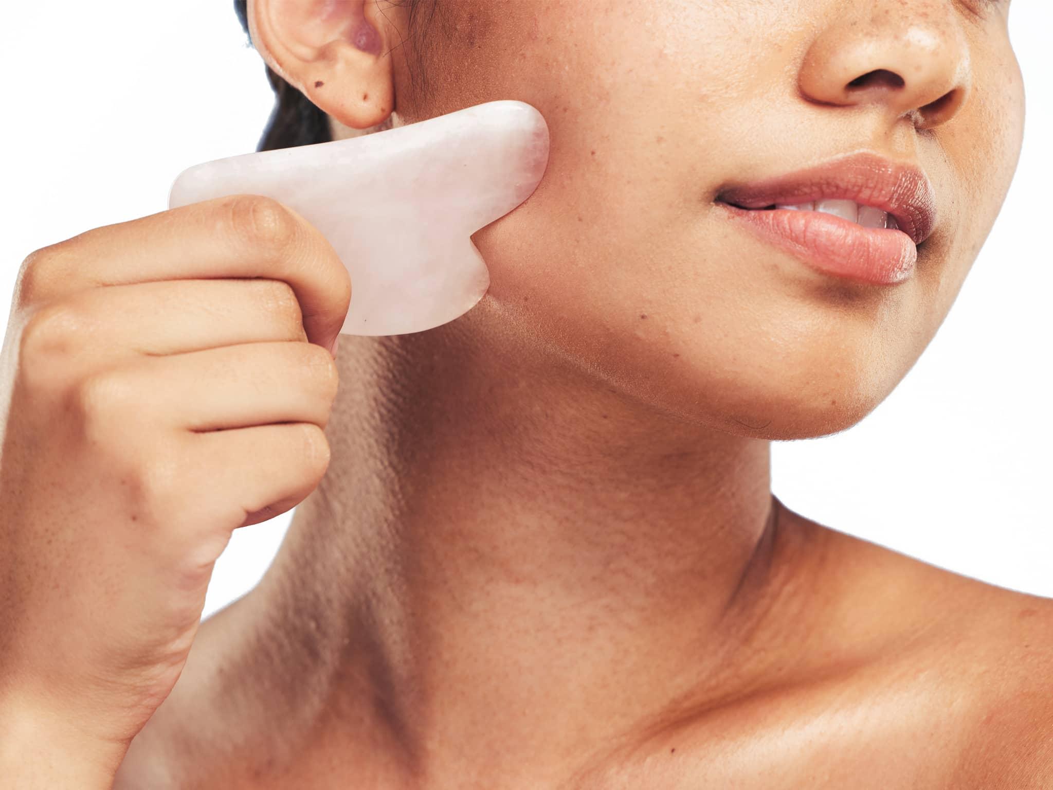 Gua Sha Massagestein Rosenquarz